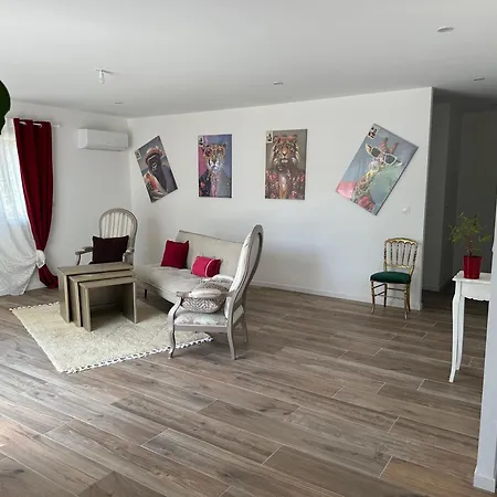 La Maison Belle Etoile * リムー